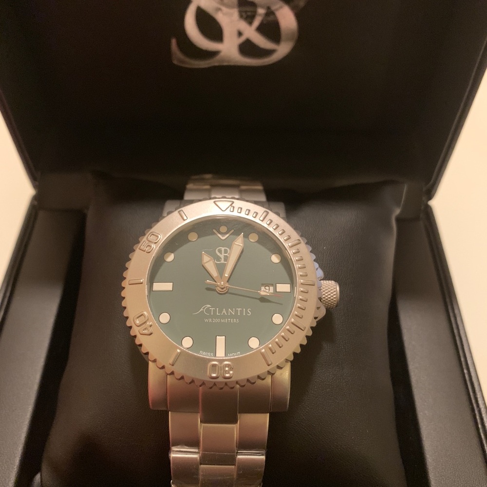 Atlantis Smith & Bradley brand new men’s watch